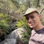 Derek Gillett - @techcraycray - Instagram