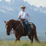 Derek Goodson - @derekgoods - Instagram