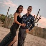 Derek & Haley - @cargocabincouple - Instagram