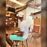 Dérèk Hamilton - @derek._hamilton - Instagram