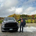 Derek Hammond - @derek_n_his_dogs - Instagram