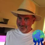 Dereck Harwell - Facebook