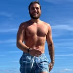 Derek Heinzerling - @derekheinzerling - Instagram