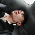 Derek Herrera - @derek_vga - Instagram