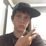 Derek Hills - @papy_stewie - Instagram