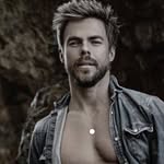 @__derek_hough_ - Instagram