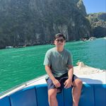 Derek Huynh - @durreck11 - Instagram