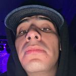 derekitobb - @derekitobb - Instagram