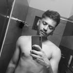 Derek John - @calm_se_kaaaam - Instagram