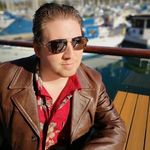 Derek London - @derek_london_yt - Instagram