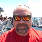 Derek Lorenz - @thecraftydad21 - Instagram
