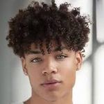 @derek_malanne - Instagram