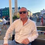 Derek Marconi - @derekmarconi - Instagram