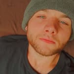 Derek Roach - @gucci_lip_flop - Instagram
