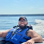 Derek Sanz - @elkabesu - Instagram