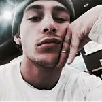 DEREK SCHWEITZER. - @ftishold - Instagram