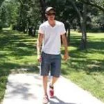 Derek Seitz - @poppinwhitepolos - Instagram