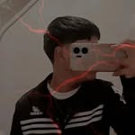 @stranger_derek - Instagram