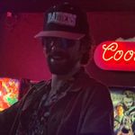 Derek Sweet - @uncledogdad - Instagram