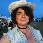 Derek Thacker - @daisy_thunda - Instagram