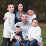 Derek Weiler - @derek.weiler.5 - Instagram