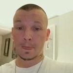 Derek Wells - @derek.wells.1401 - Instagram