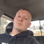 Derek Wells - @derekwells4 - Instagram
