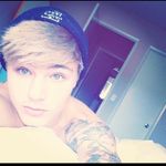Derek Wolf - @derek._.wolf - Instagram