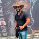 Derick Davis - @davisderick - Instagram