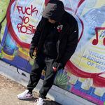 Derrick Garner - @ontopofthebottom - Instagram