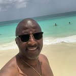 Derrick Lynch - @bronxborn1008 - Instagram