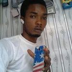 Derick Mills - @derickdon19 - Instagram