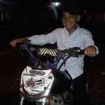 Derick Reyes - @derick.reyes.180 - Instagram