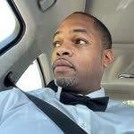 Derrick Saunders - @nahchillz - Instagram