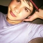 Derrick Saunders - @happy1000dj - Instagram