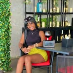 Dericka C Snyder - @derickacsnyder - Instagram