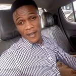 Derick Thompson - @skintonfion_ - Instagram