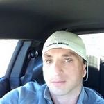 Derrick Tipton - @derrickloveskeri - Instagram