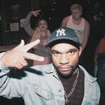 Derik james - @shakebacktmoney - Instagram