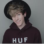 Derik 🙊🔑 - @deriklovesrainbows - Instagram