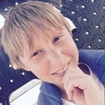 Derrick Bates - @derrick8575 - Instagram