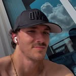 derrick - @derrickberg - Instagram