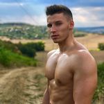 Dan derrick Smith - @derrickdanbostick - Instagram