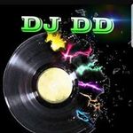 Derrick Daniels - @derrick.daniels.7902 - Instagram