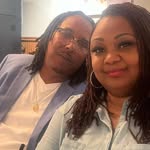 Dee Guyton - @derrick.guyton.54 - Instagram
