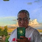 Derrick Hans Miarintsoa - @miar.intsoa - Instagram
