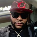 Derrick House - @derrickhousee - Instagram