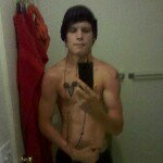 @derrickhowell - Instagram
