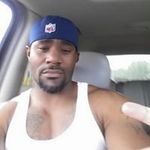 Derrick Huff - @derrick.huff.54 - Instagram