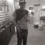 Derrick Perry - @derrick.perry.54 - Instagram